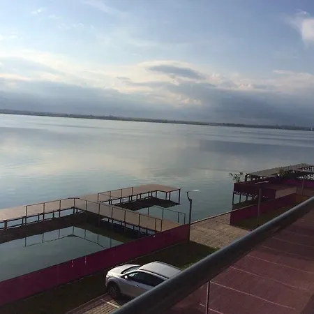 Beach Vibe Apartment, Sophia 2 Mamaia