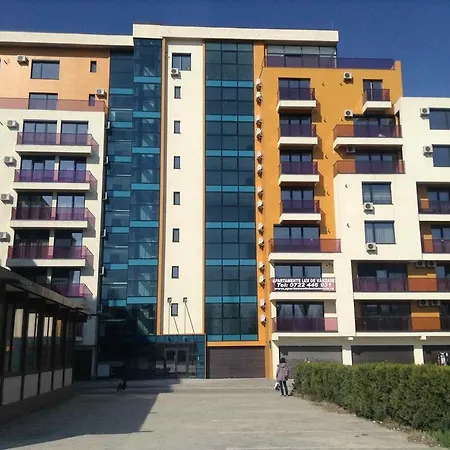 Beach Vibe Apartment, Sophia 2 Mamaia