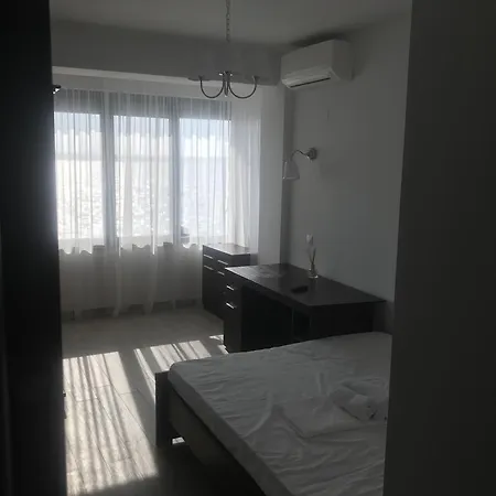 Beach Vibe Apartment, Sophia 2